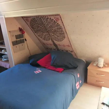 Un Petit Nied Cosy Au Calme, Atypique
