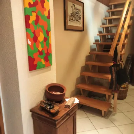 Un Petit Nied Cosy Au Calme, Atypique Obernai