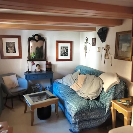 Un Petit Nied Cosy Au Calme, Atypique Obernai